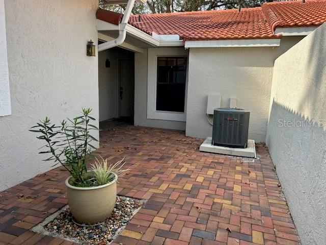 Building Photo - 7650 Chapelhill Dr