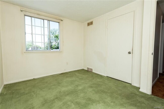 Building Photo - 110 Greenway Blvd