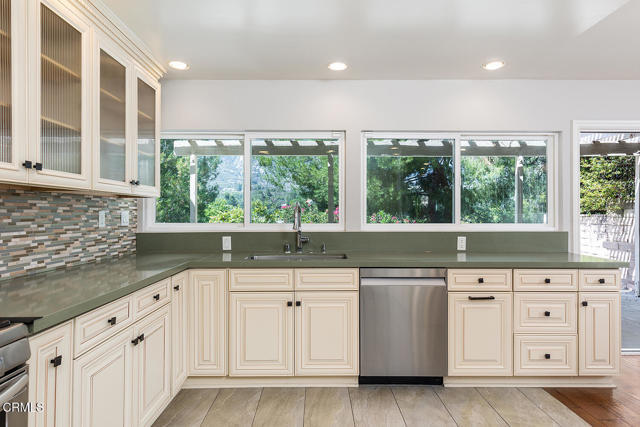 Building Photo - 781 Starlight Heights Dr
