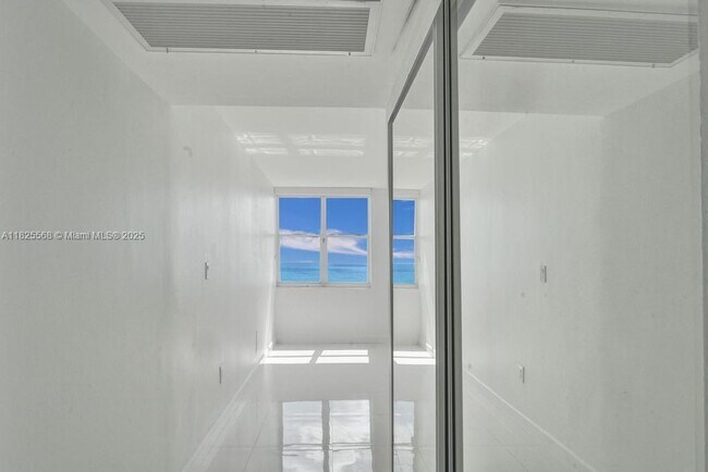 Building Photo - 6450 Collins Ave