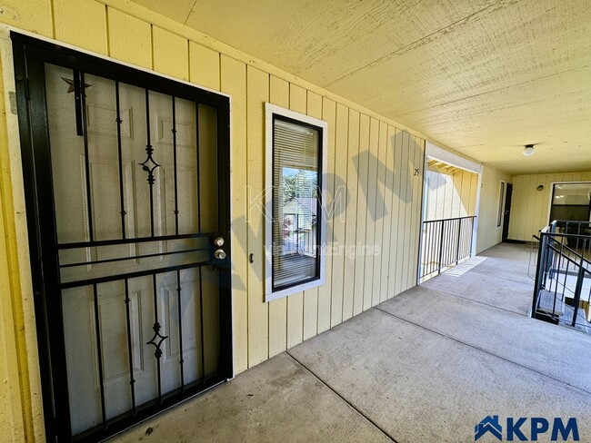 Building Photo - 1311 W Century Blvd