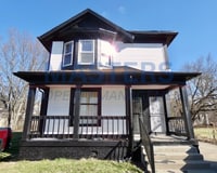 Building Photo - 1026 Oakwood Ave