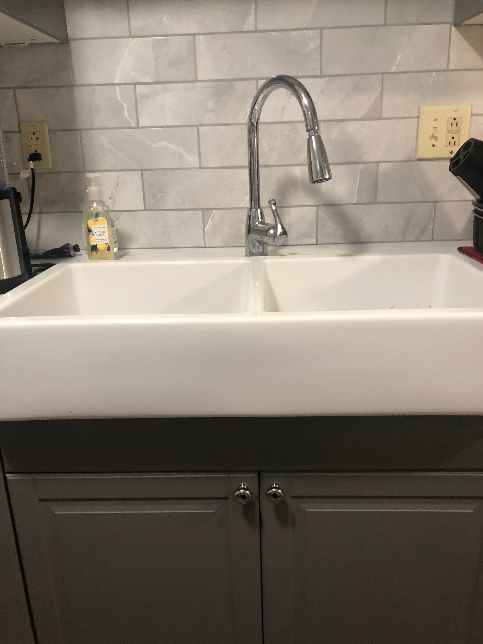 Kitchen - 250 Chapel Rd