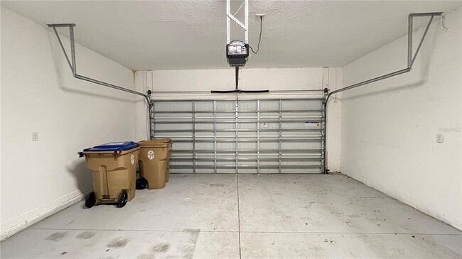 Building Photo - 8817 Beth Page Ln