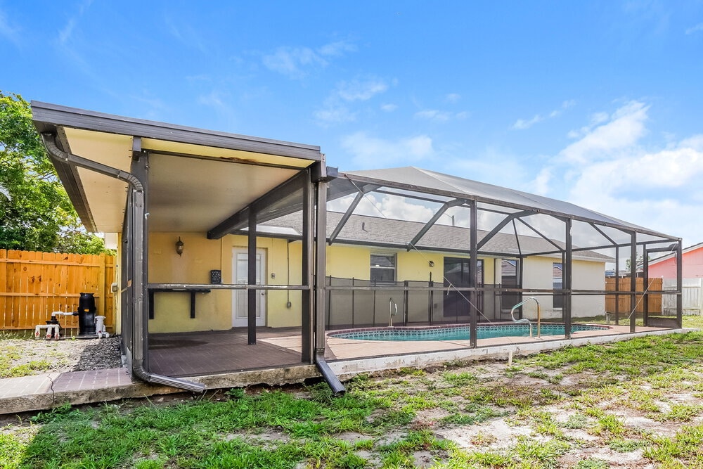 Building Photo - 971 Winsome Rd