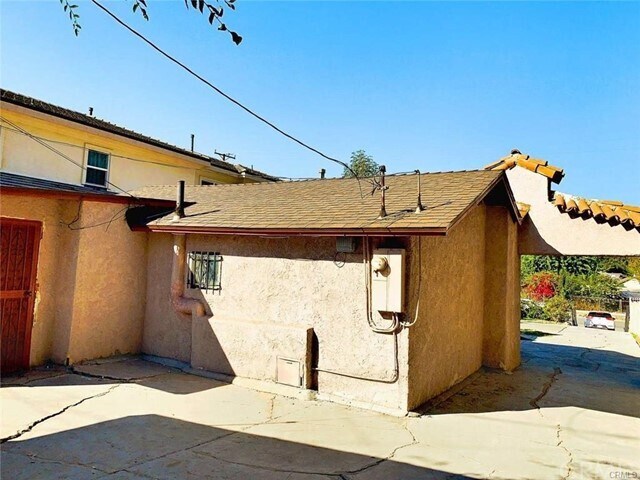 Building Photo - 1030 W Garvey Ave