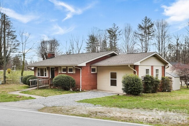 Building Photo - 535 Nicholson Creek Rd