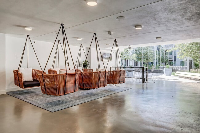 Building Photo - 1301 W Koenig Ln