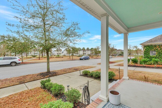 Building Photo - Nexton