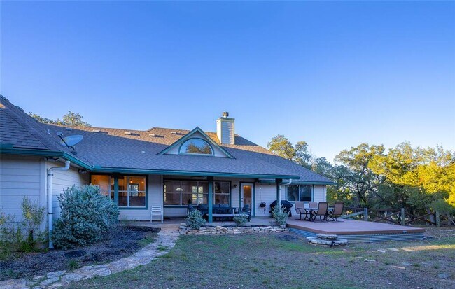 Building Photo - 18101 Montevista Cove