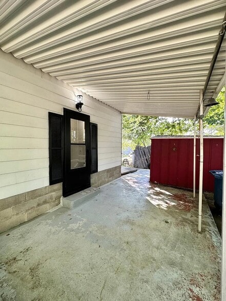 Building Photo - 3412 Garfield Ave