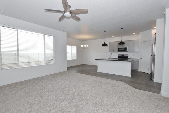 Building Photo - Stunning Single-Level w/Upper Bonus Room Home
