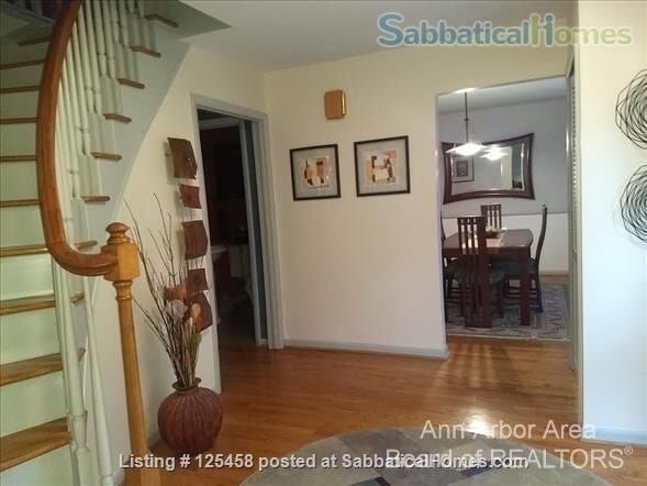 Building Photo - 3531 Windemere Dr