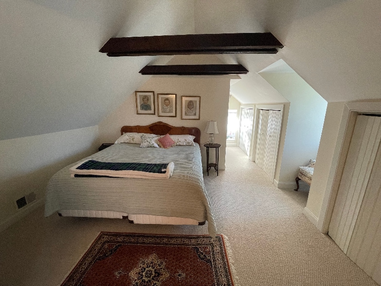 Building Photo - 8433 Germantown Ave