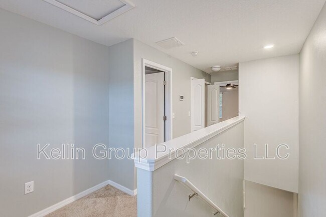 Building Photo - 6467 Sedgeford Dr