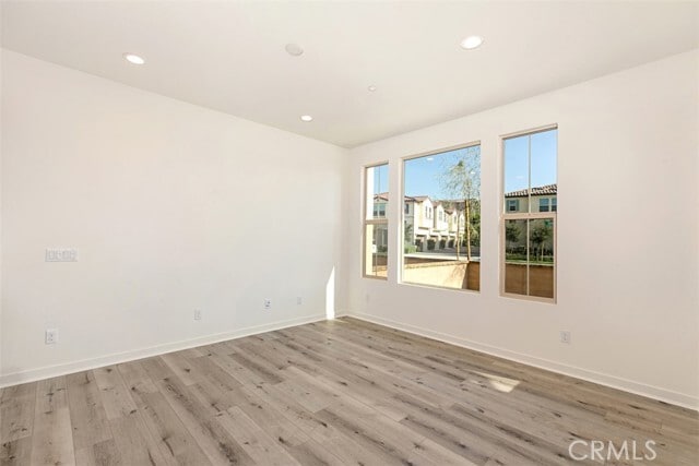 Building Photo - 87 Savannah