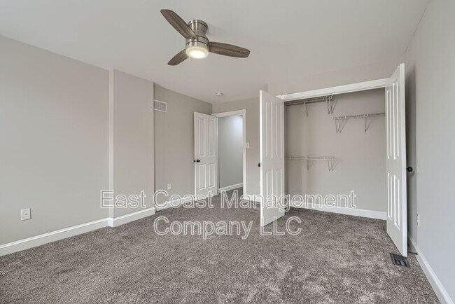 Building Photo - 2102 E Biddle St