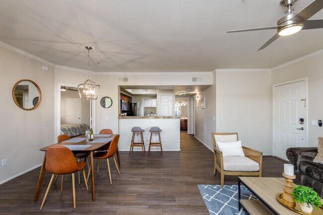 Building Photo - 15095 N Thompson Peak Pkwy