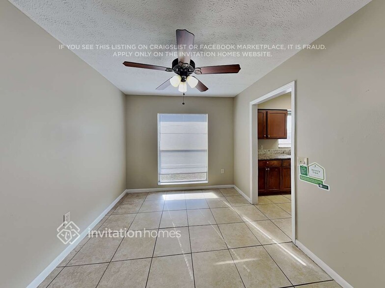 Building Photo - 607 Barkfield St