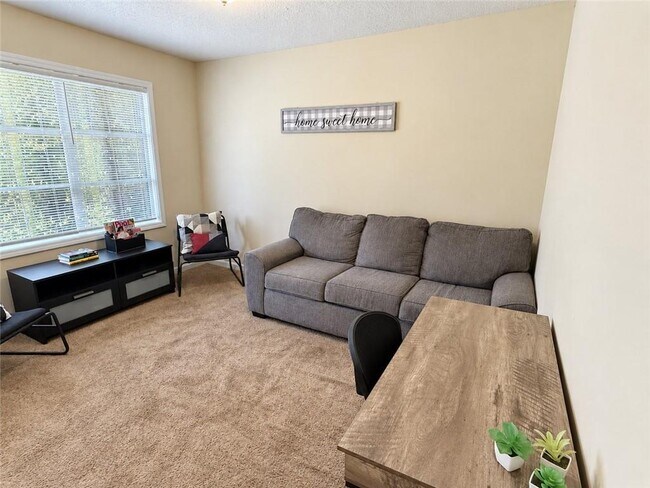 Building Photo - 3025 Sand Wedge Cir