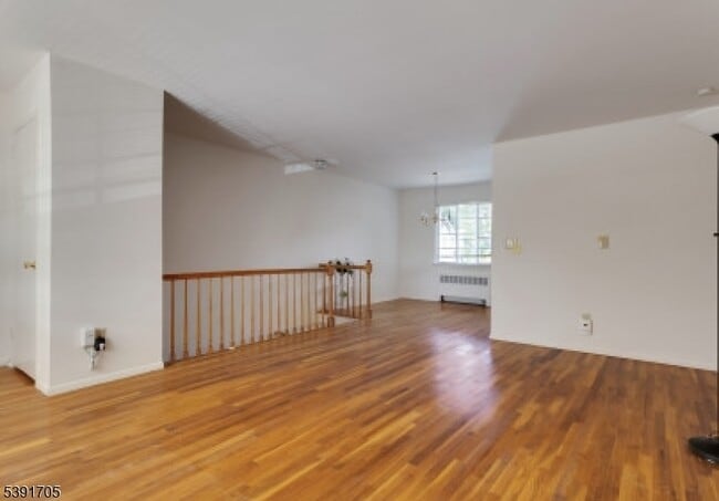Building Photo - 17 Wedgewood Dr