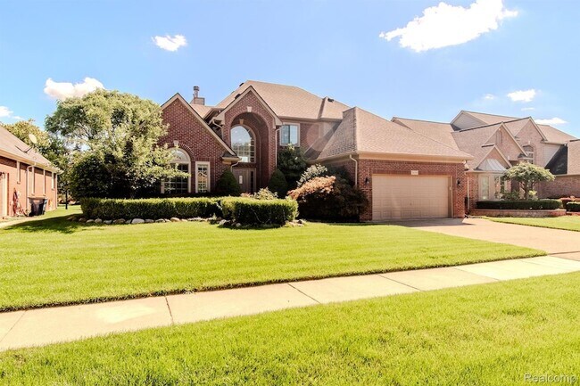 Building Photo - 56194 Birkdale Dr