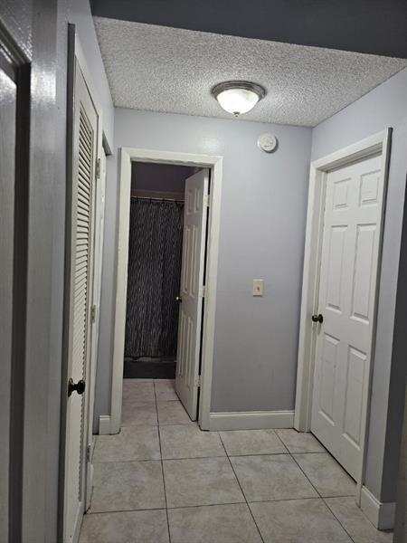 Building Photo - 1827 Runners Way
