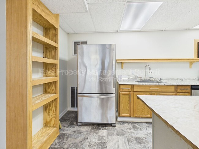 Building Photo - 2501 N Augusta St