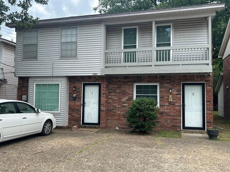 Unit 2 on the right - 1802 Alden Ln