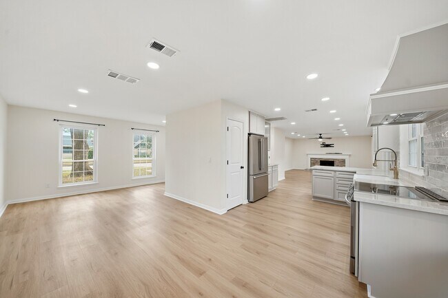 Building Photo - 2301 Marys Creek Ct