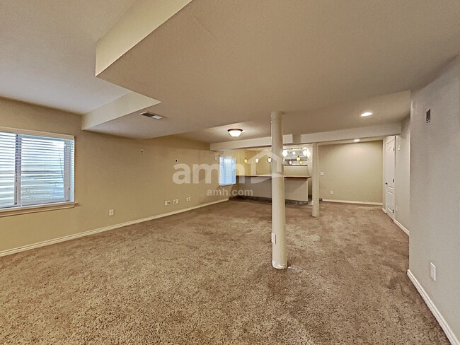 Building Photo - 12204 Hannibal St