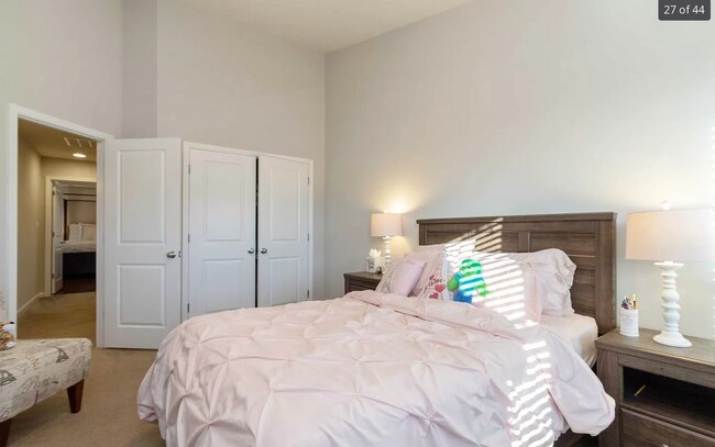 Building Photo - 42190 Castle Ridge Sq