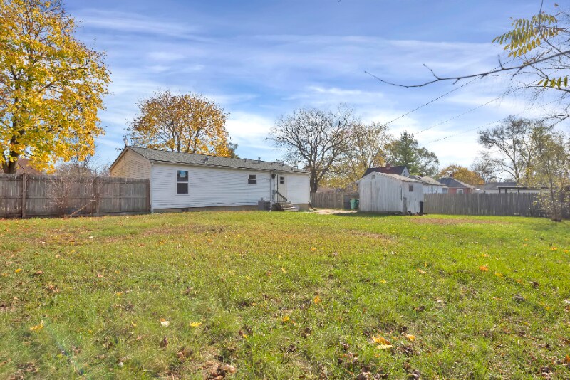 Building Photo - 264 Dakota Ave