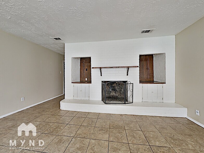 Building Photo - 4435 Algernon Dr