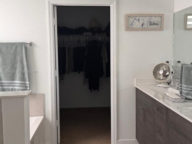 Building Photo - 13201 SW 269th Ter