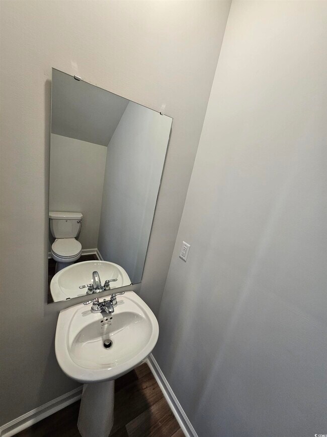 Building Photo - 745 Sturdy Root Pl