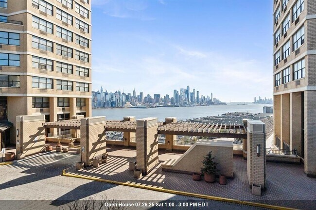 Primary Photo - 7000 JFK Blvd E