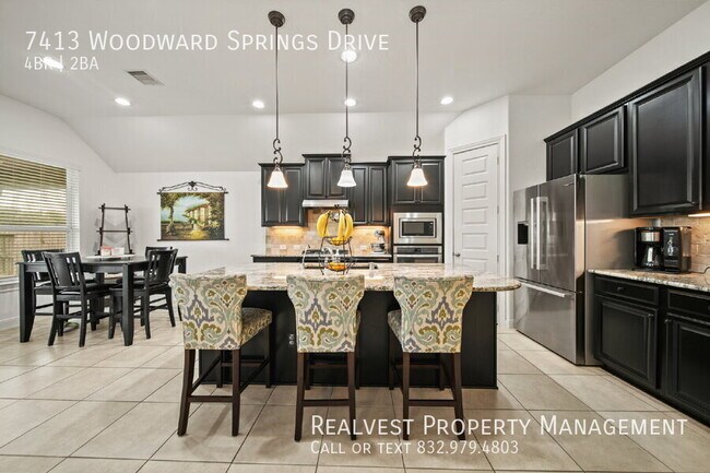 Building Photo - 7413 Woodward Springs Dr