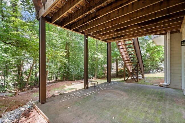 Building Photo - 194 Lake Ruby Dr