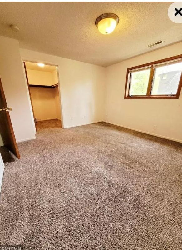 Building Photo - 1782 Ames Pl E