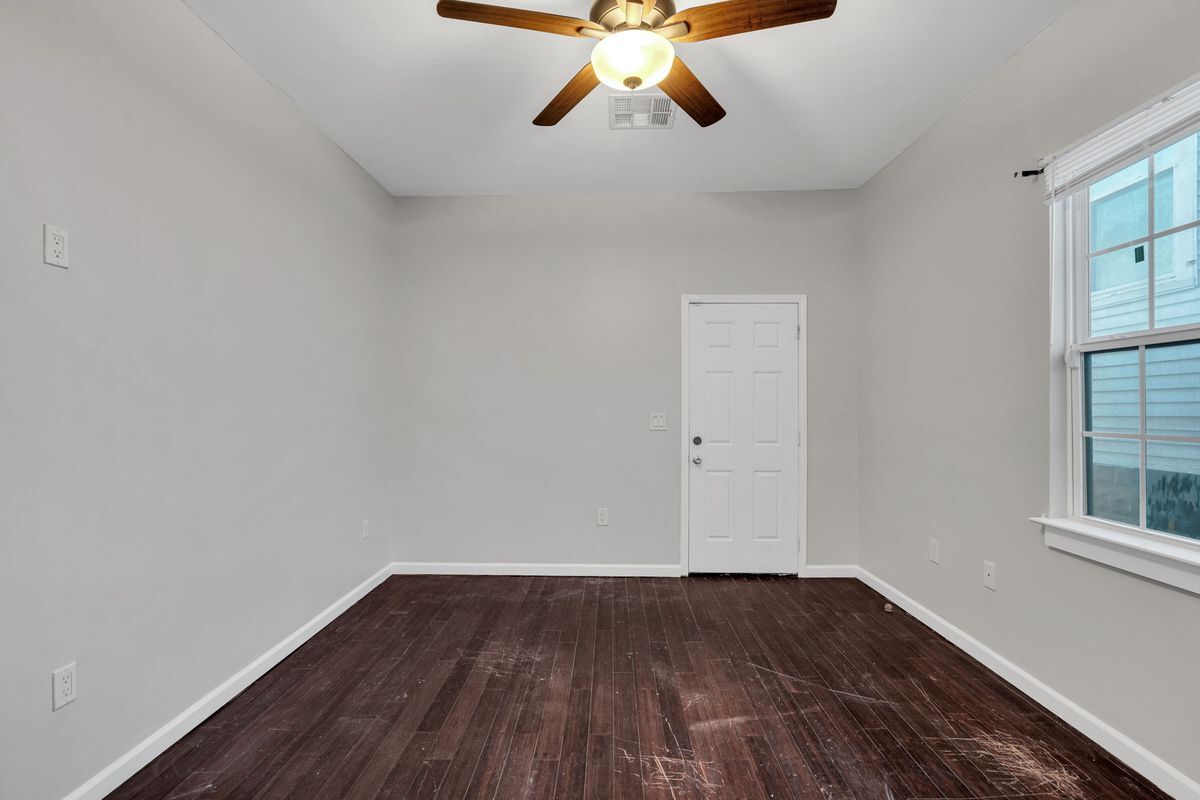 Building Photo - 3023 Burdette St