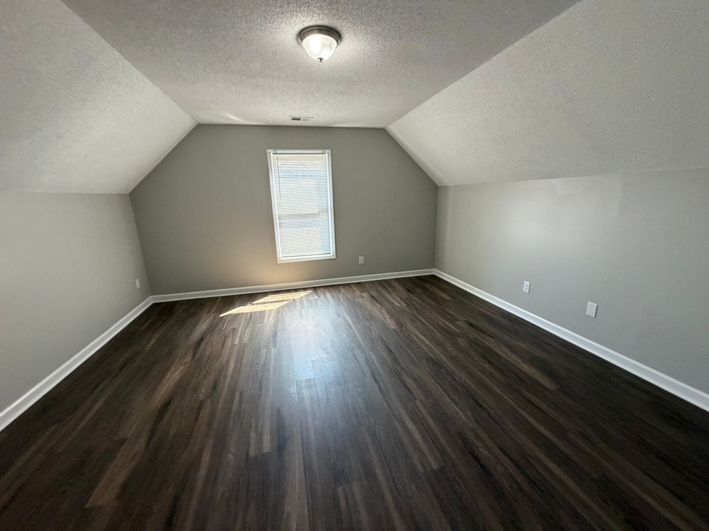 Building Photo - 1535 Teal Wing Ln