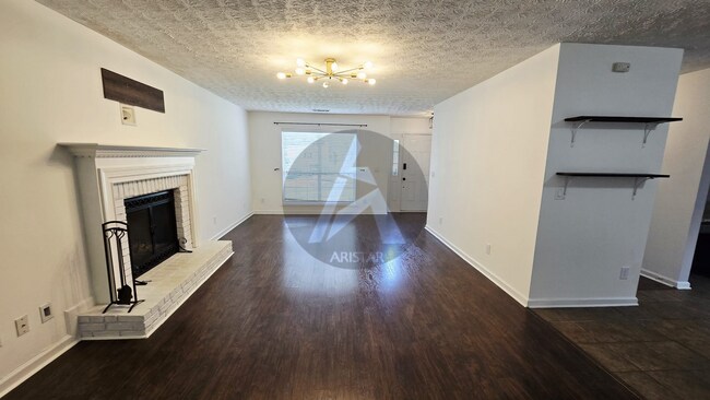 Building Photo - 45 Fallow Ln