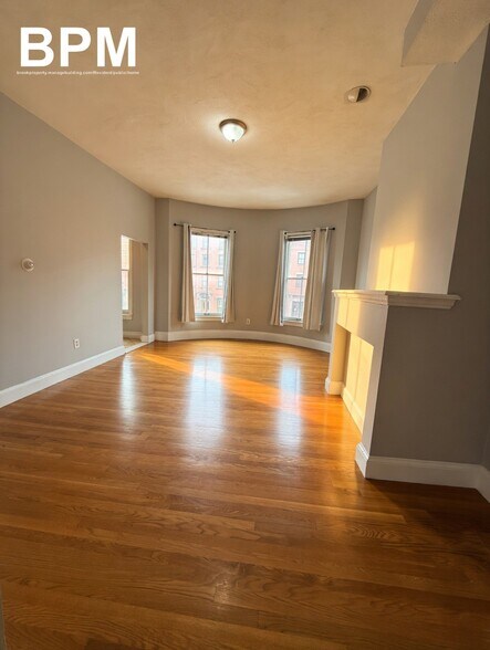 Building Photo - 669 Massachusetts Ave