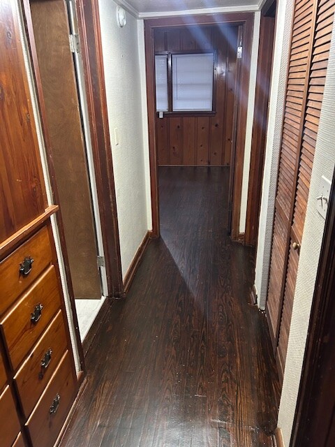 Building Photo - 2076 S Grandview Ave