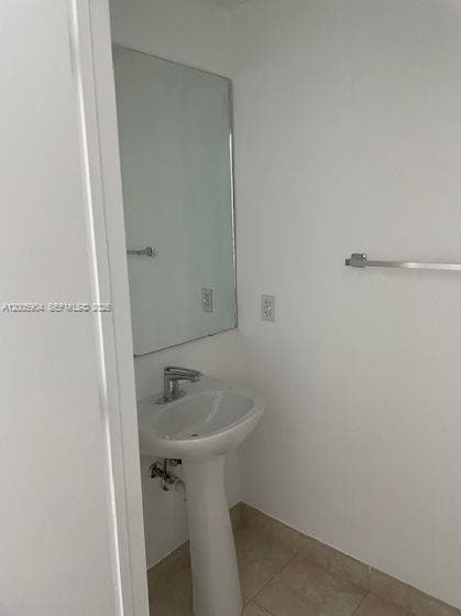 Building Photo - 90 SW 3rd St