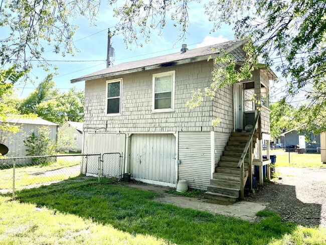 Building Photo - 1 Bedroom Apartment for Lease!!