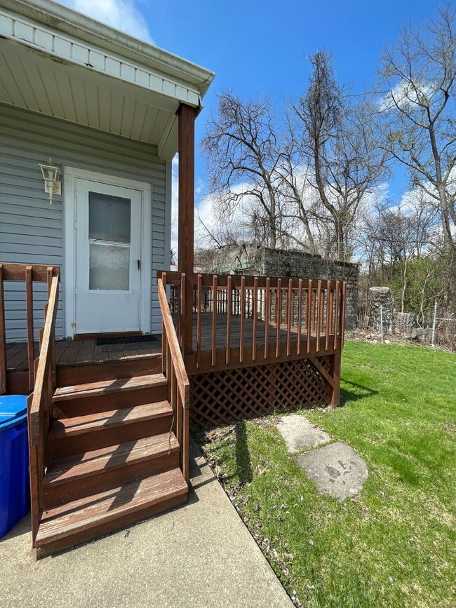 Building Photo - Cozy 3 Bedroom 1 Bath Home!
