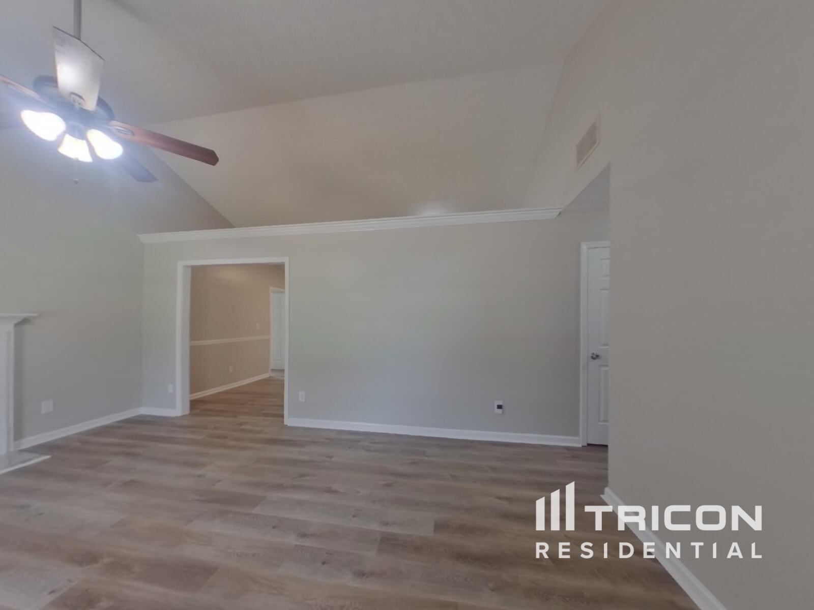 Building Photo - 170 Oak Hill Dr