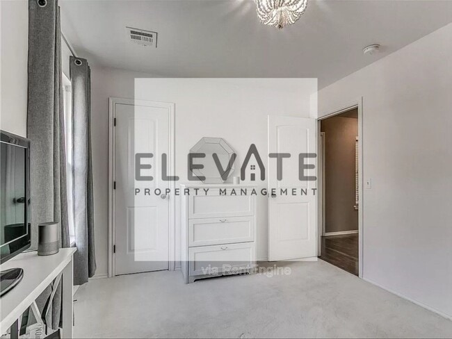 Building Photo - 6812 NW 157th St